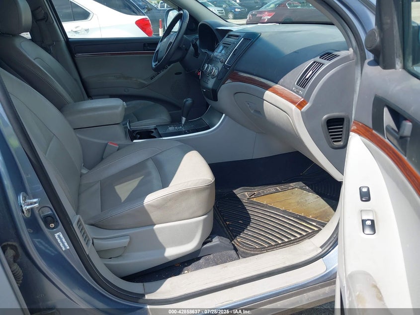 2008 Hyundai Veracruz Gls/Limited/Se VIN: KM8NU13C68U058474 Lot: 42858637