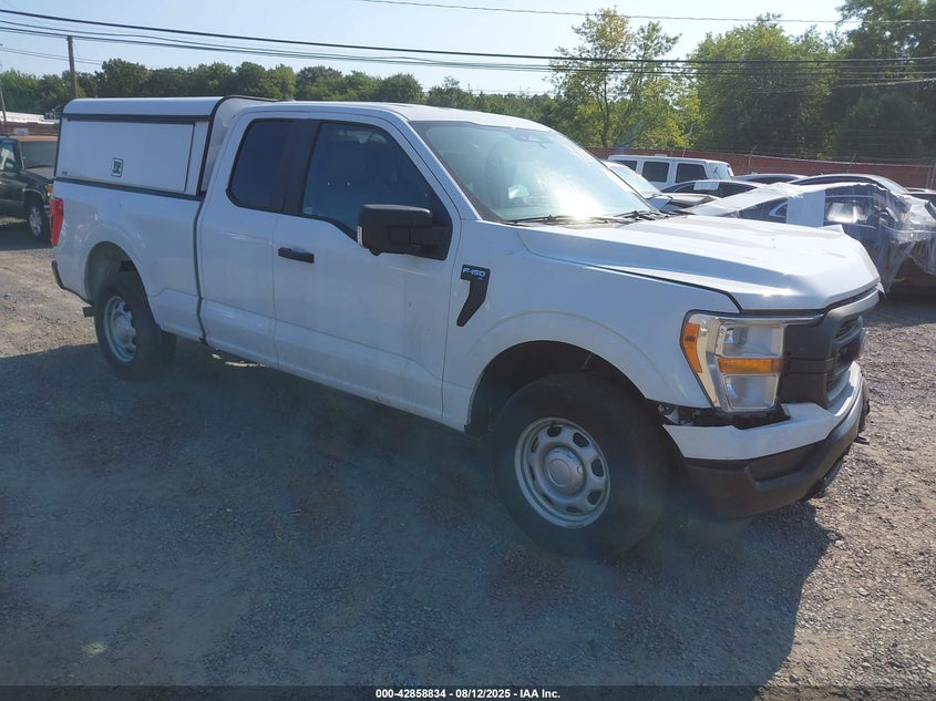 2022 Ford F-150 Xl white truck gasoline 1FTFX1E50NKE46158 photo #1