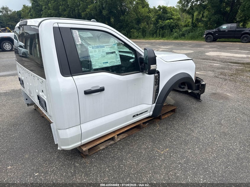 2024 FORD F550(VIN: 1FDUF5HT3REC79175