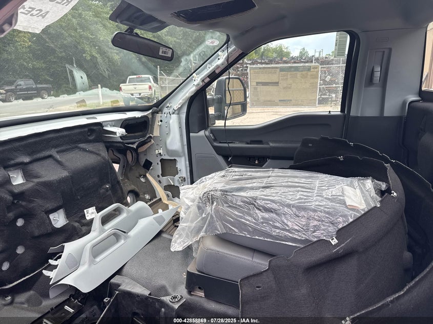 2024 FORD F550(VIN: 1FDUF5HT3REC79175