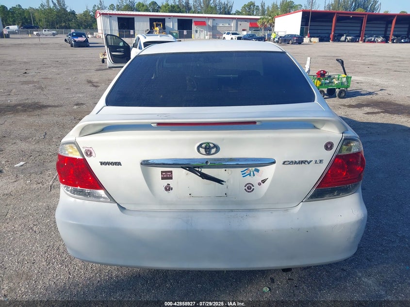 4T1BE32K15U400042 2005 TOYOTA CAMRY photo no. 17