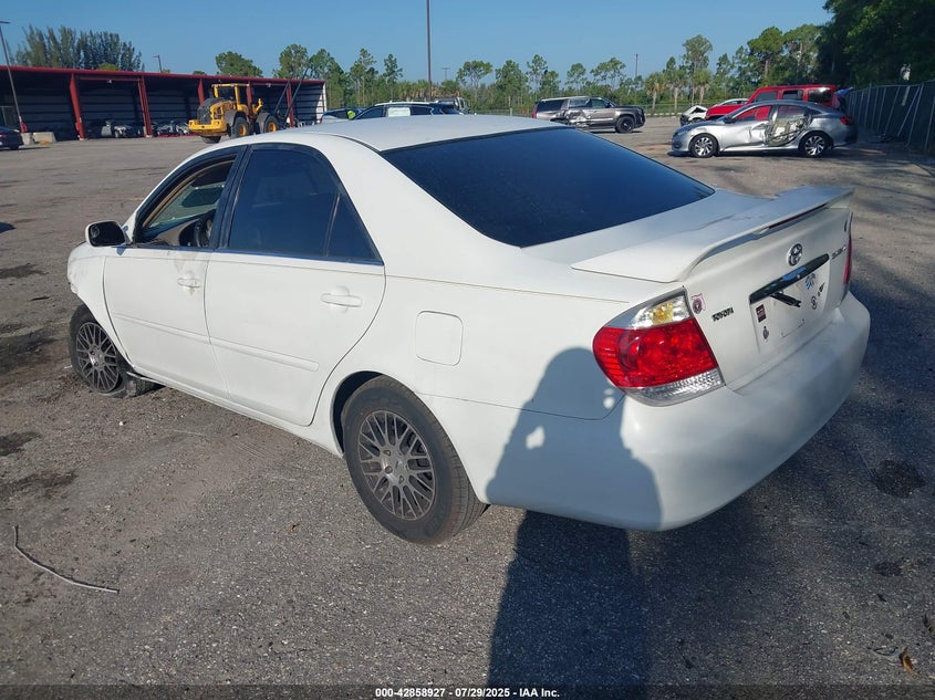 4T1BE32K15U400042 2005 TOYOTA CAMRY photo no. 3