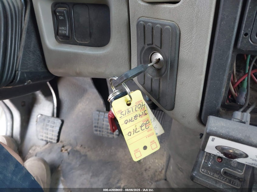 2009 International 7000 7500 VIN: 1HTWNAZT39J142710 Lot: 42859003