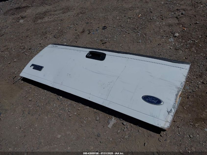 2001 Ford F-350 Lariat/Xl/Xlt VIN: 1FTSW31SX1EA83739 Lot: 42859196