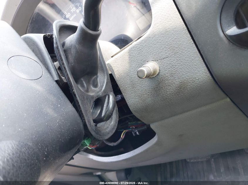 2004 Ford F-150 Stx/Xl/Xlt VIN: 1FTRX12W84NA98360 Lot: 42859590