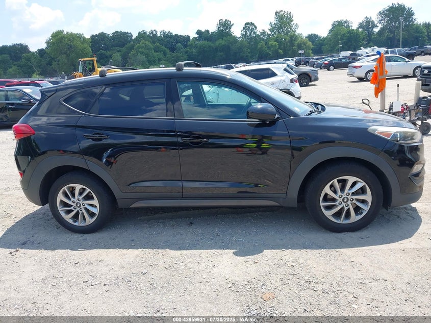 2016 HYUNDAI TUCSON SE - KM8J3CA44GU243467