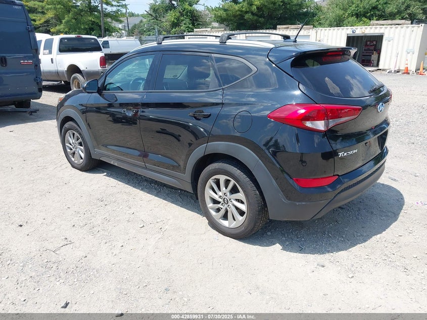 2016 HYUNDAI TUCSON SE - KM8J3CA44GU243467