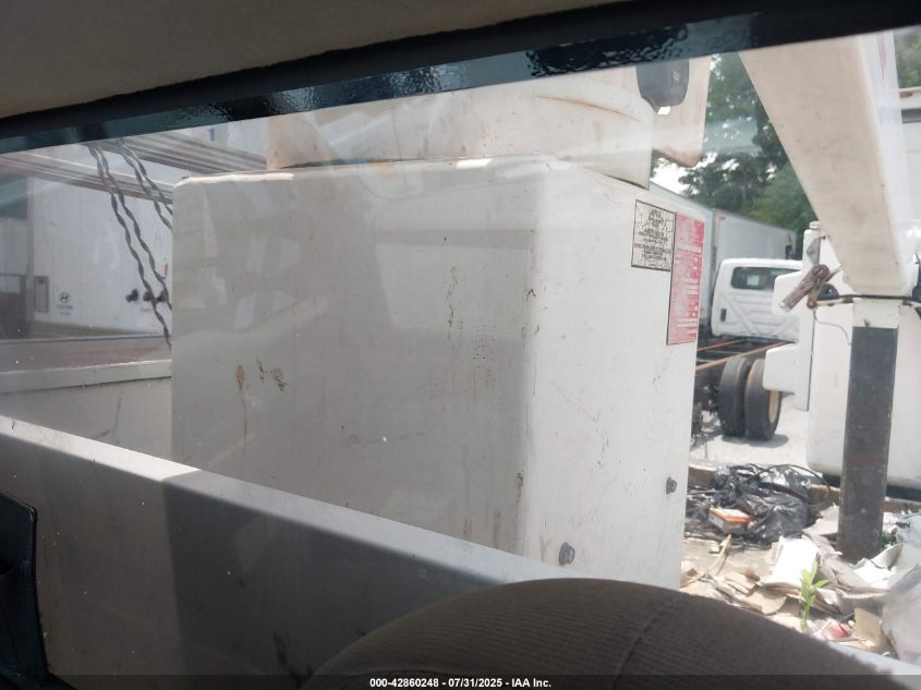 2008 Ford F-450 Chassis Xl/Xlt VIN: 1FDXF46Y08EA36153 Lot: 42860248