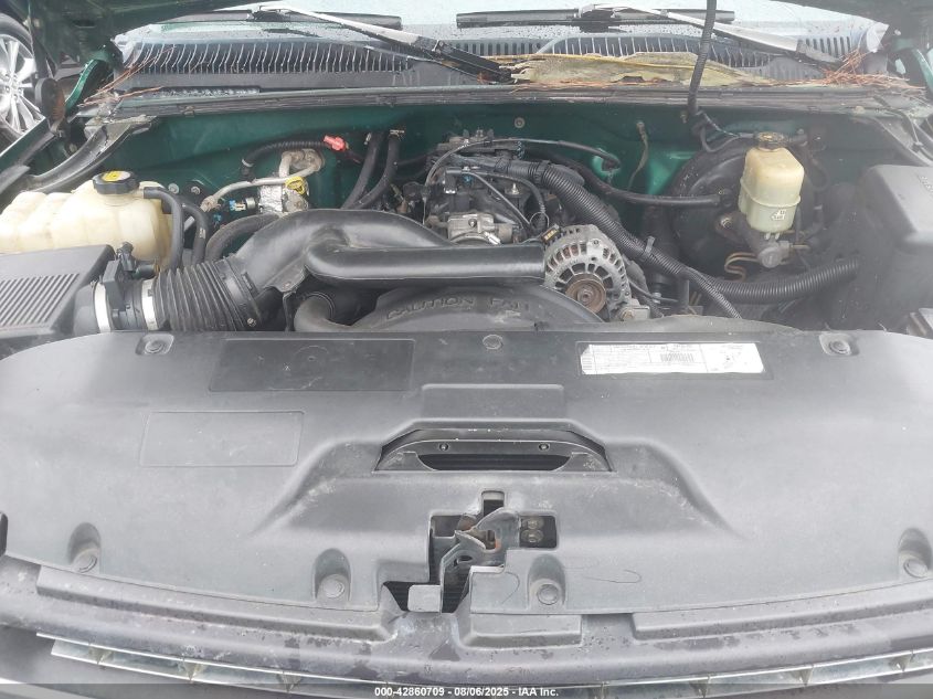 1999 Chevrolet Silverado 1500 VIN: 2GCEC19V2X1143600 Lot: 42860709