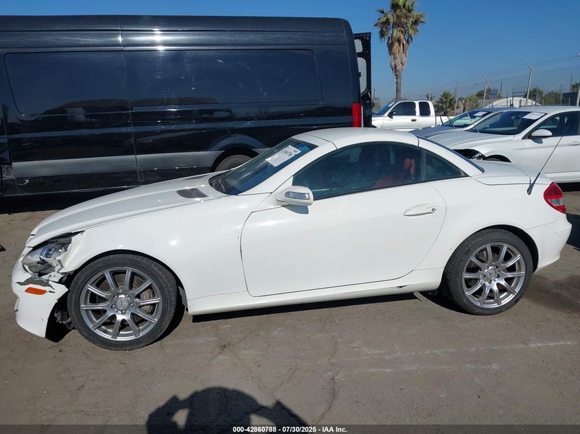 2006 Mercedes-Benz Slk 350 VIN: WDBWK56F16F102361 Lot: 42860788