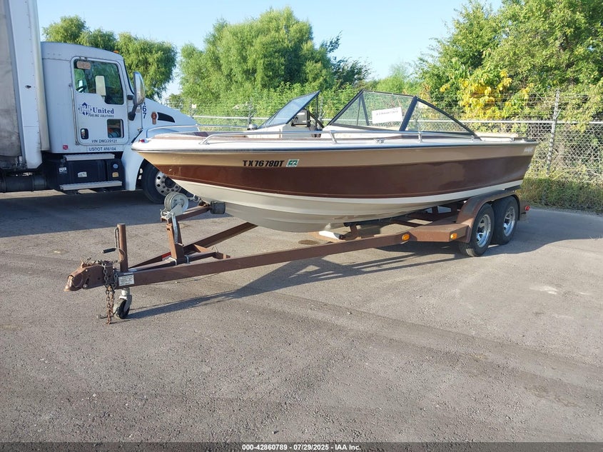 RNA90504H586 1986   photo no. 2