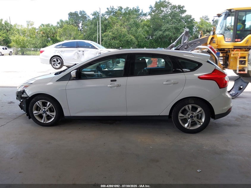 2014 FORD FOCUS SE - 1FADP3K22EL360007