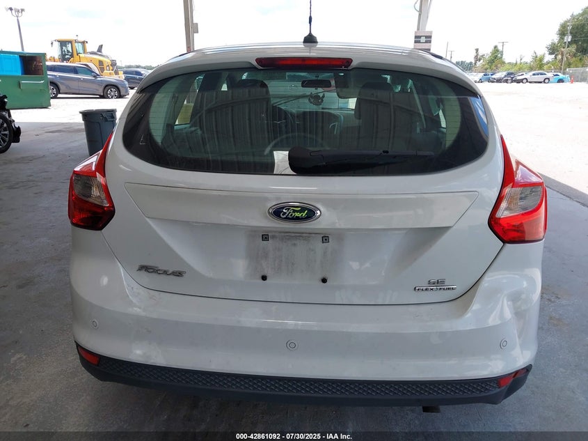 2014 FORD FOCUS SE - 1FADP3K22EL360007