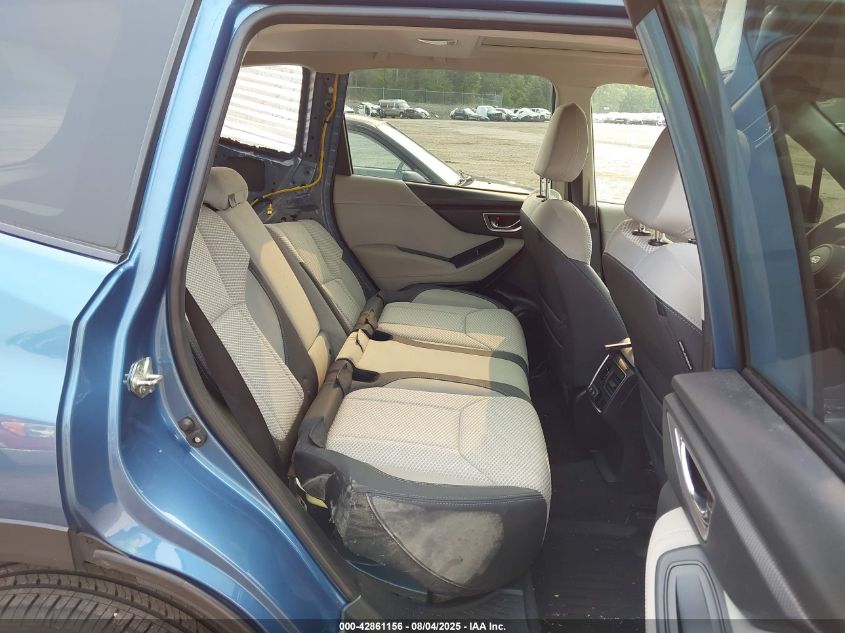 2019 Subaru Forester Premium VIN: JF2SKAGC8KH594917 Lot: 42861156