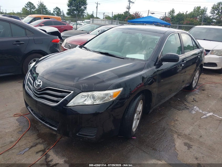 4T1BF3EKXAU074440 2010 TOYOTA CAMRY photo no. 2