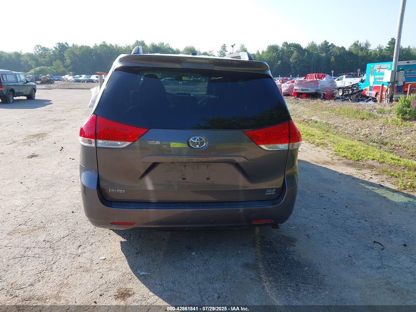 2012 Toyota Sienna Xle 7 Passenger VIN: 5TDDK3DC9CS036692 Lot: 42861841