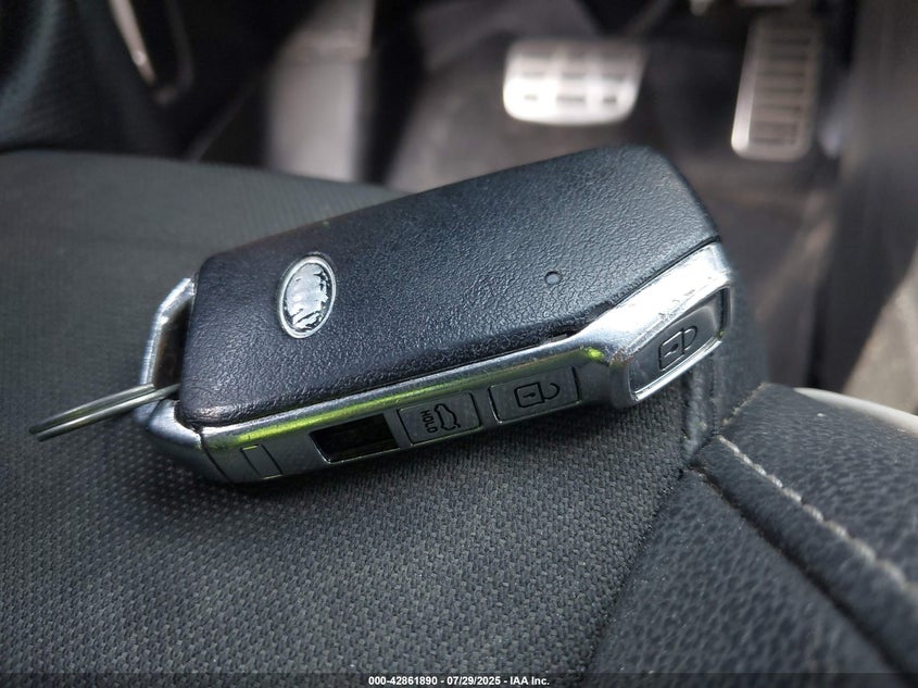 VIN 3KPF34AD1ME329135 2021 KIA FORTE GT-LINE