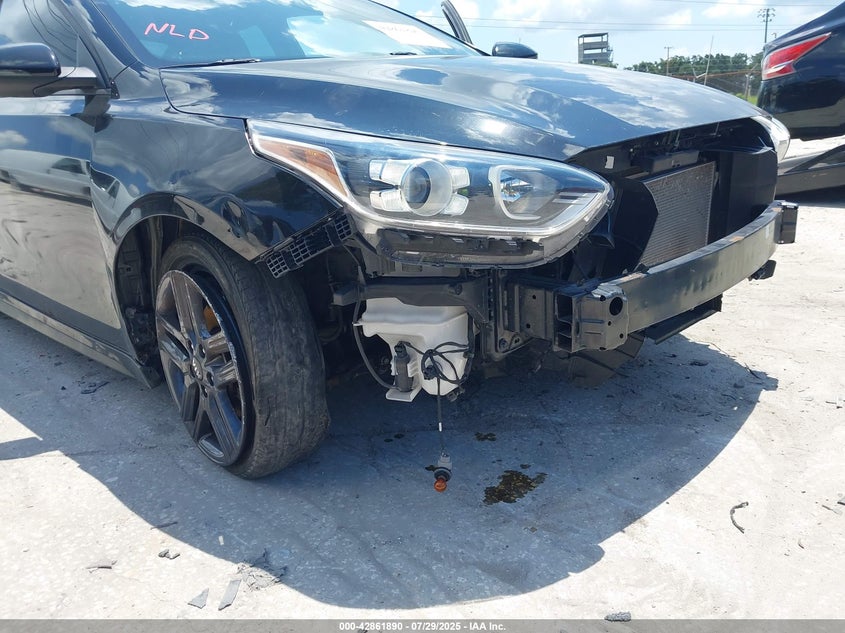 VIN 3KPF34AD1ME329135 2021 KIA FORTE GT-LINE