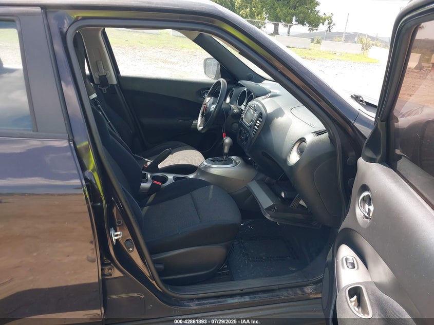 2015 NISSAN JUKE S - JN8AF5MV6FT563202
