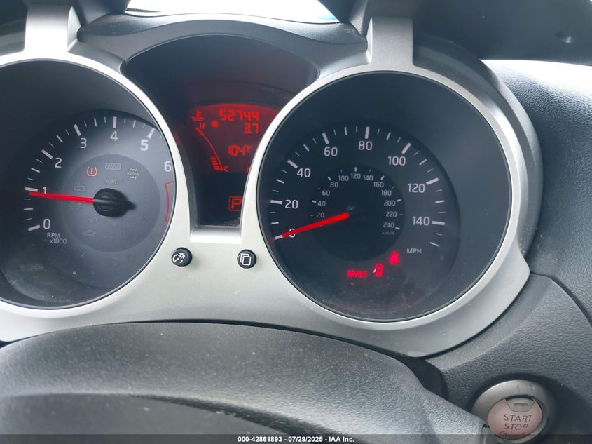 2015 NISSAN JUKE S - JN8AF5MV6FT563202