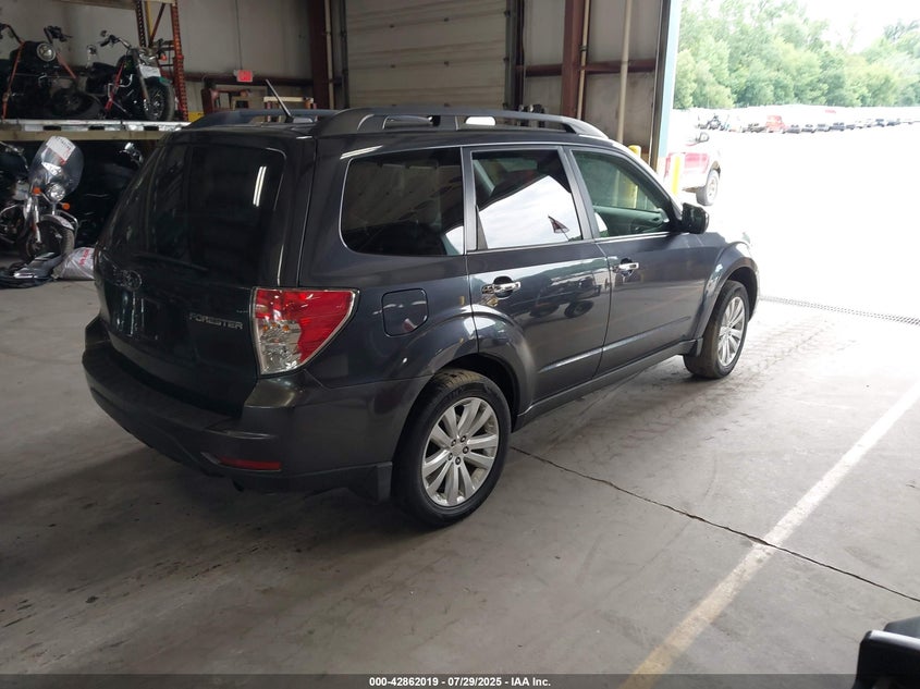 Vin: jf2shbdc0ch457884, lot: 43355604, subaru forester 2.5x premium 20124