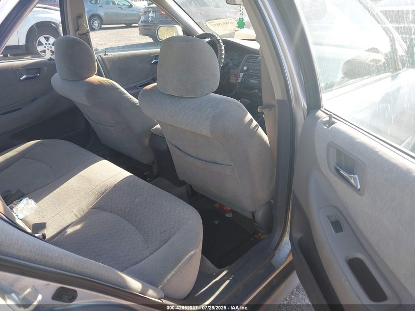 2002 Honda Accord 2.3 Lx VIN: 1HGCG56462A065742 Lot: 42862037