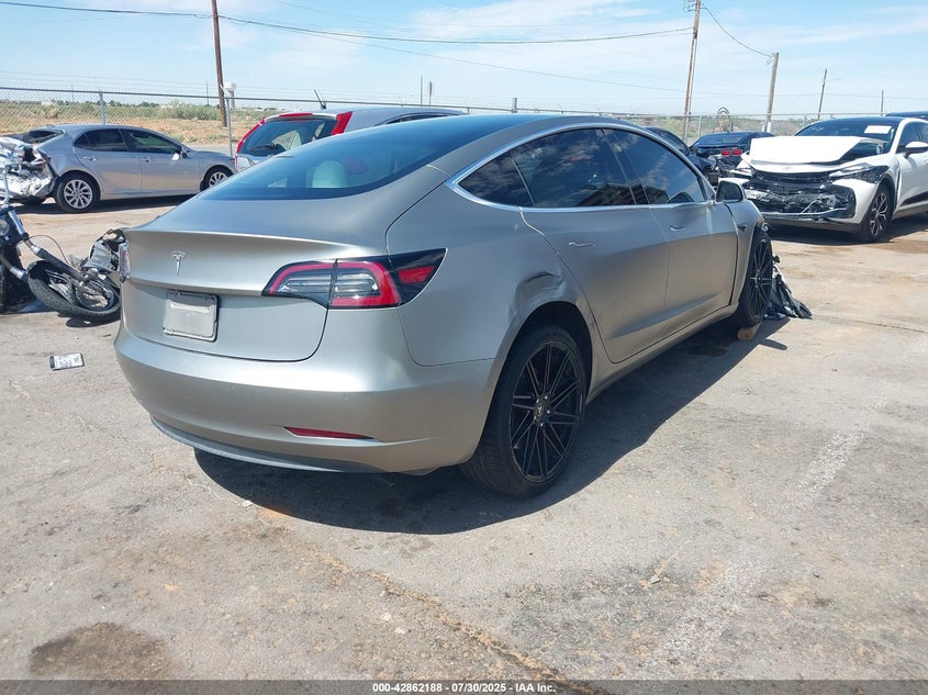 5YJ3E1EA8KF486356 2019 Tesla Model 3 Long Range mid Range standard Range standard Range Plus Grey