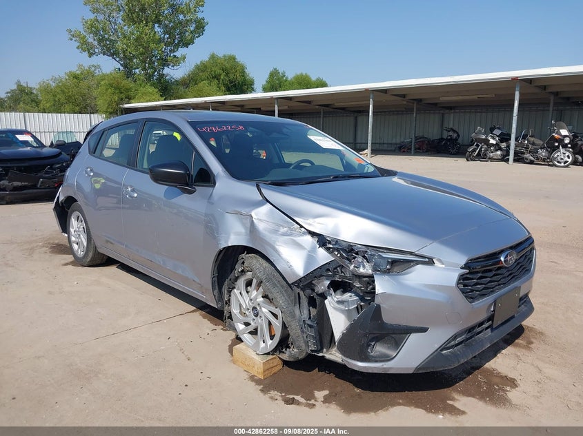 SUBARU IMPREZA BASE 5-DOOR