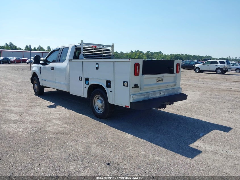 2022 FORD F-250(VIN: 1FD7X2AT6NEC13636
