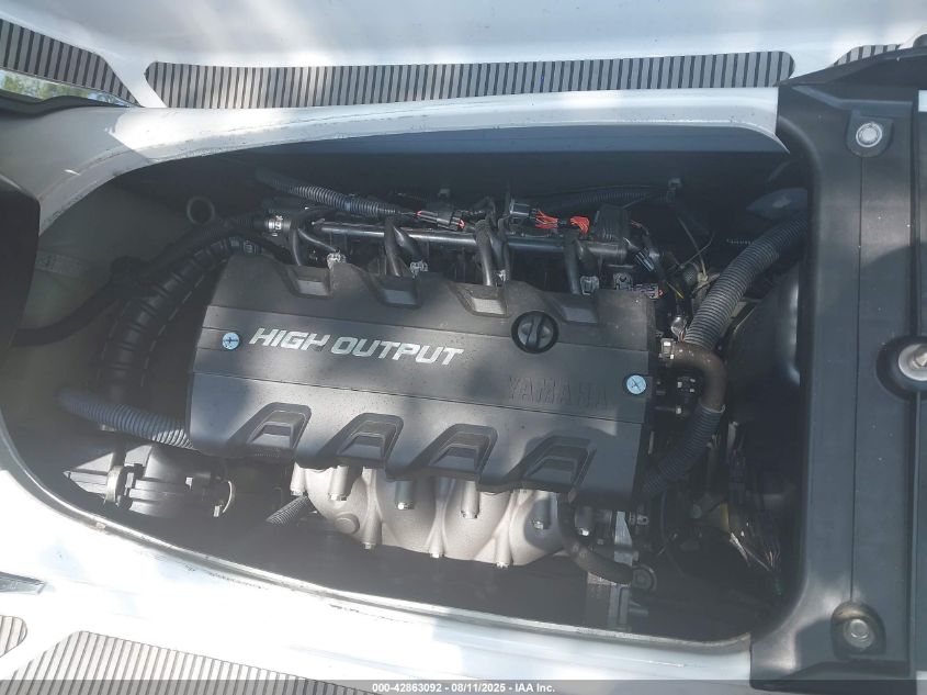 2017 Yamaha Waverunner VIN: YAMA9881C717 Lot: 42863092