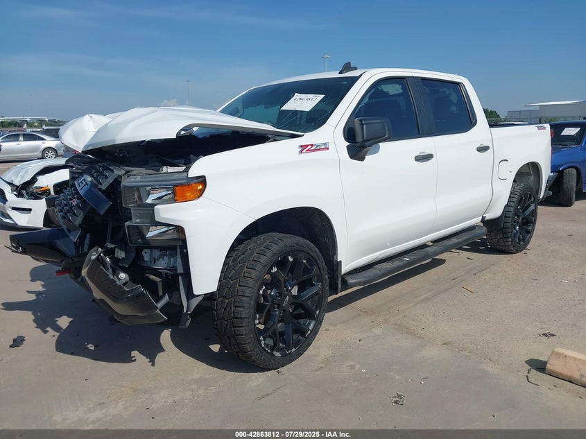 3GCPYCEL8MG310765 2021 CHEVROLET SILVERADO photo no. 2