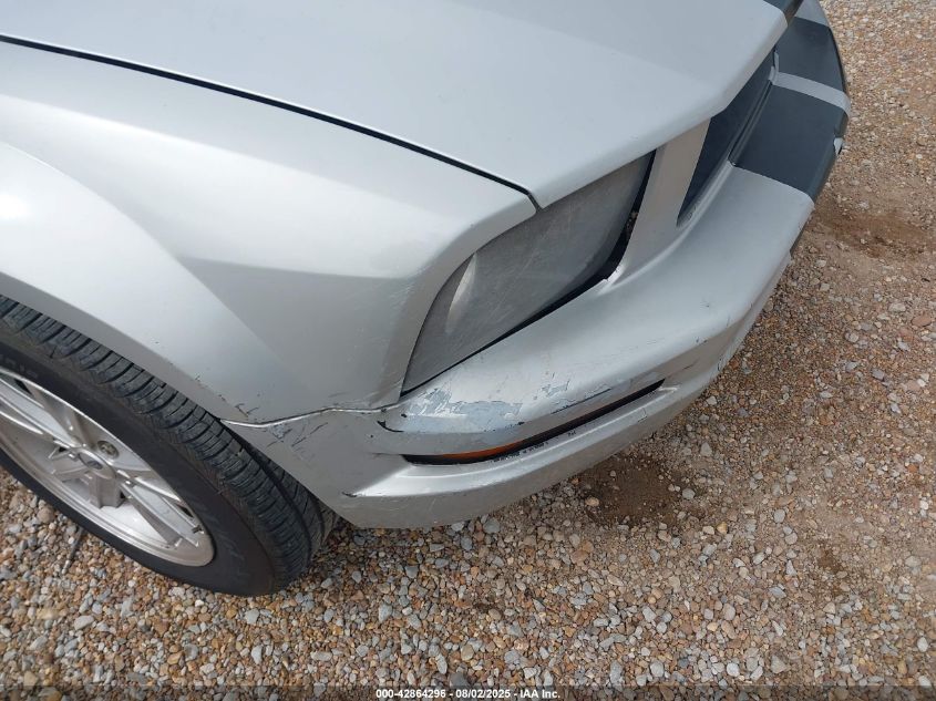 2007 Ford Mustang V6 Deluxe/V6 Premium VIN: 1ZVFT84N175265963 Lot: 42864296