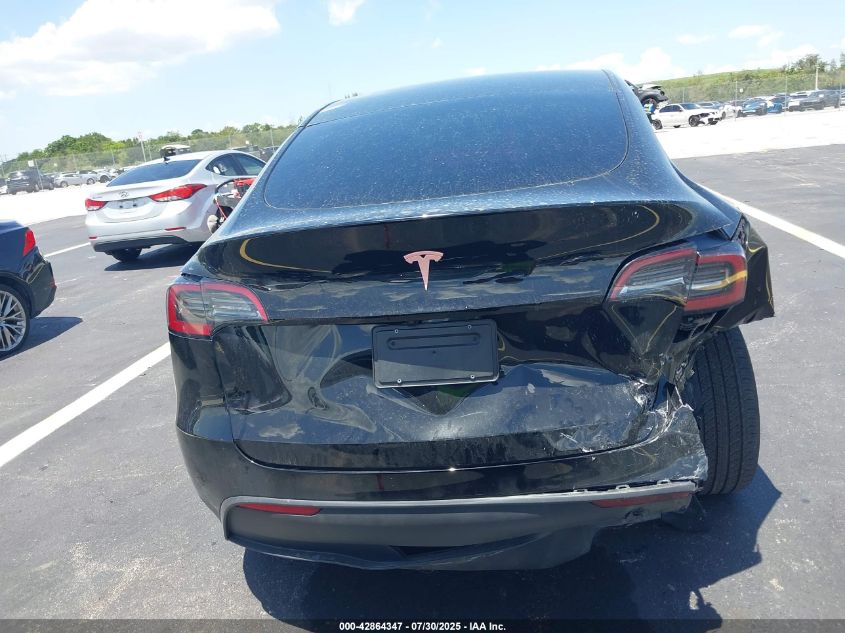 2025 Tesla Model Y - 7SAYGDED5SA379499