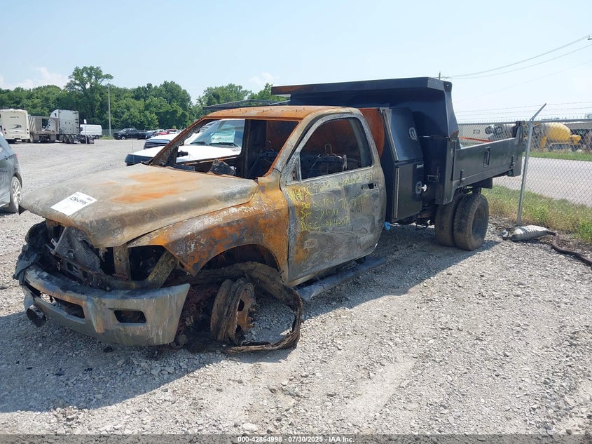 3C7WRTBL8HG662539 2017 RAM 3500 photo no. 2