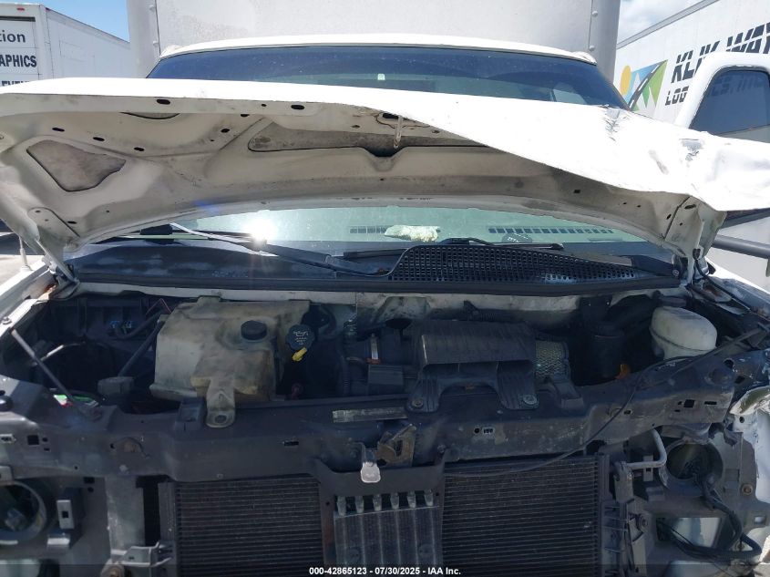 2003 Chevrolet Express Cutaway Base W/C7L/C7N VIN: 1GBJG31U931143549 Lot: 42865123