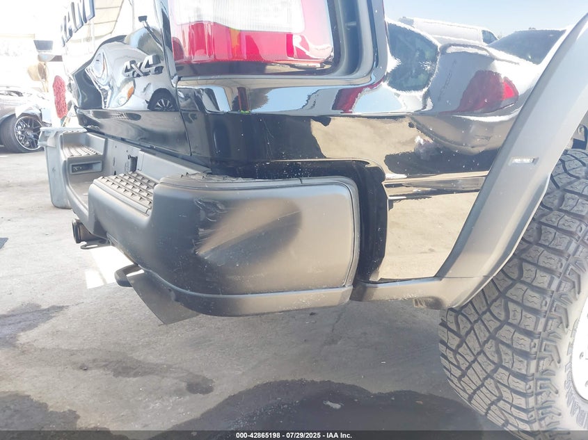 2021 RAM 1500 auction photo 6