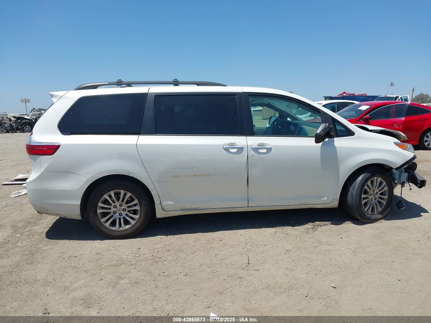 2016 TOYOTA SIENNA XLE 8 PASSENGER - 5TDYK3DC8GS763412