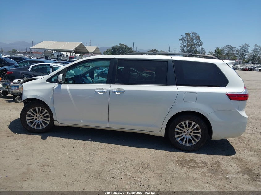 2016 TOYOTA SIENNA XLE 8 PASSENGER - 5TDYK3DC8GS763412