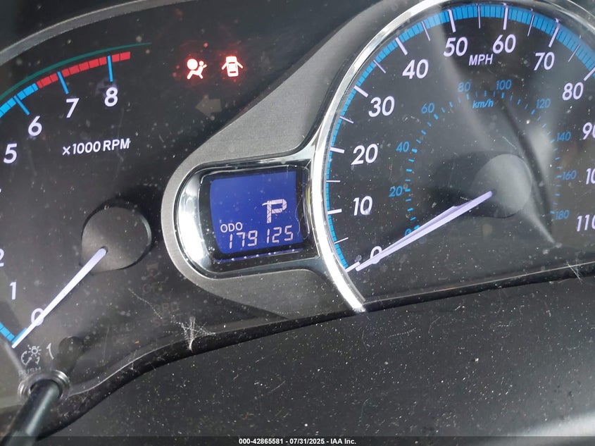 2011 Toyota Sienna Xle VIN: 5TDDK3DCXBS026753 Lot: 42865581