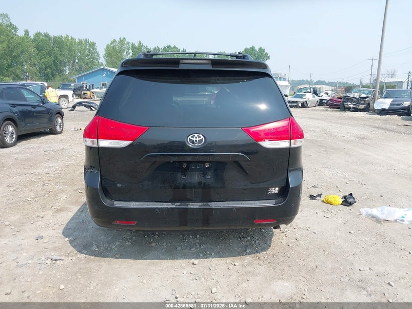 2011 Toyota Sienna Xle VIN: 5TDDK3DCXBS026753 Lot: 42865581