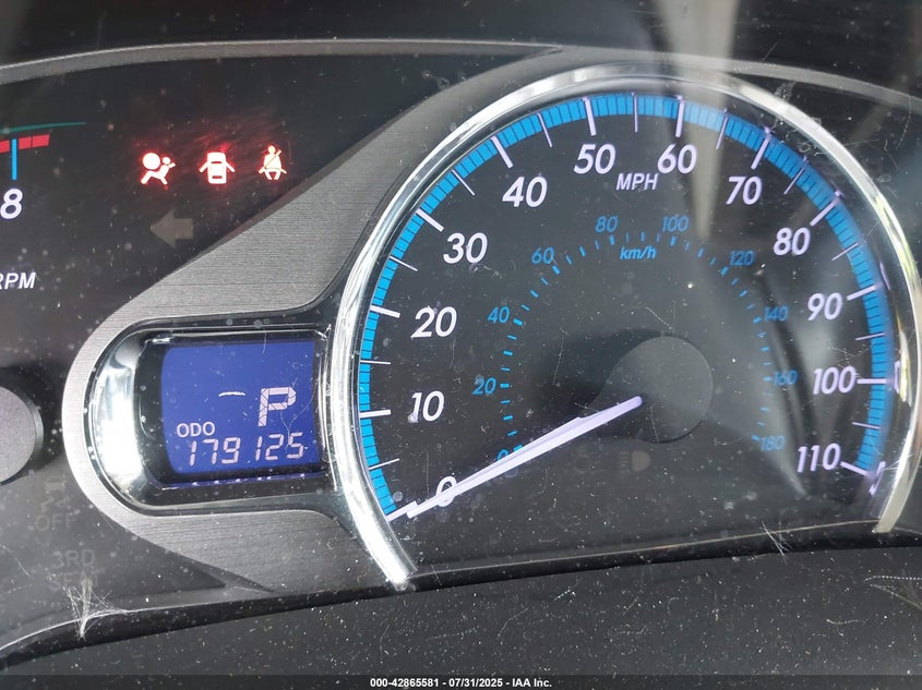 2011 Toyota Sienna Xle VIN: 5TDDK3DCXBS026753 Lot: 42865581