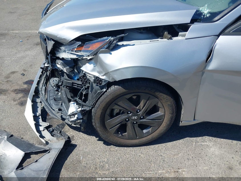 VIN 5NPLM4AG5MH011914 2021 HYUNDAI ELANTRA SEL