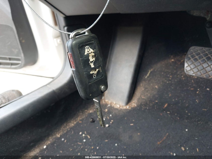 2013 VOLKSWAGEN JETTA 2.5L SE - 3VWDP7AJ8DM404516