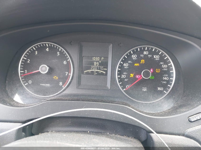 2013 VOLKSWAGEN JETTA 2.5L SE - 3VWDP7AJ8DM404516