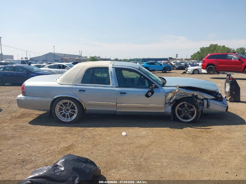 2004 Mercury Grand Marquis Gs VIN: 2MEFM74WX4X672773 Lot: 42866080