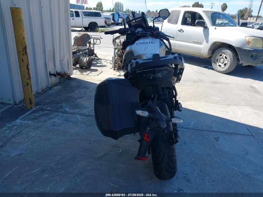 2017 Kawasaki Kle650 F/Lt VIN: JKALEEF14HDA16151 Lot: 42866163