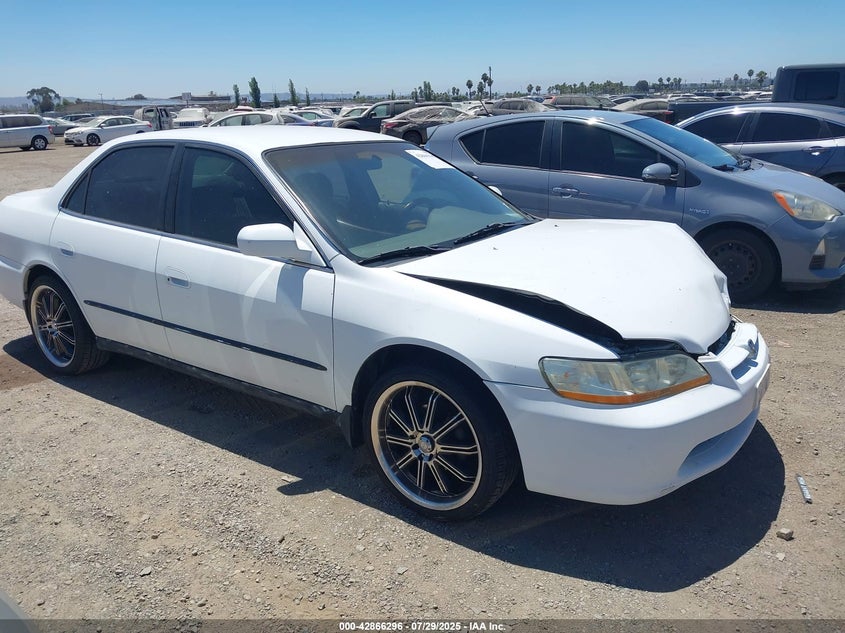 1HGCG5642WA249534 1998 Honda Accord Lx auction photo 1