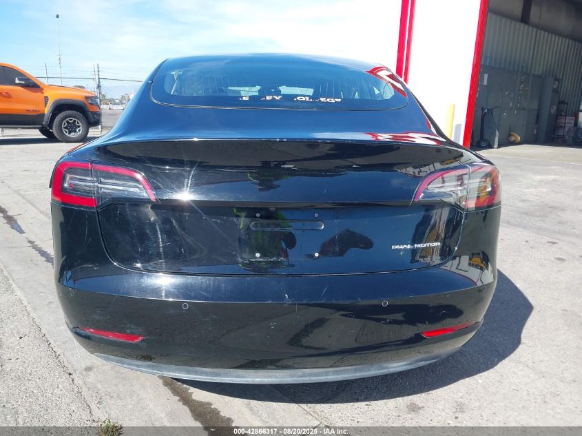 2018 Tesla Model 3 Long Range/Performance VIN: 5YJ3E1EB5JF127862 Lot: 42866317