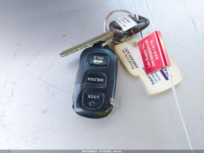 2004 Toyota Camry Le VIN: 4T1BE32K54U351894 Lot: 42866383