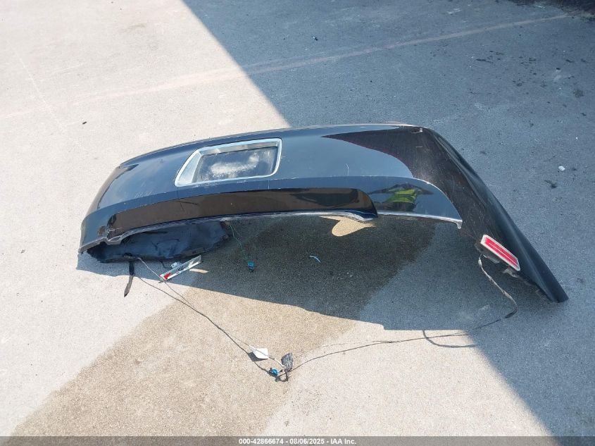 2011 Chevrolet Malibu 1Lt VIN: 1G1ZC5EU2BF332215 Lot: 42866674